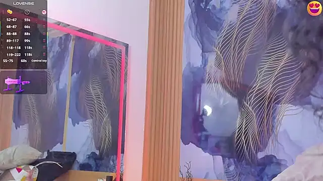 Snapshot of Anabacker01 chatting on 11-17-25, 07:18 Anabacker01 online show from 11-17-25, 07:18