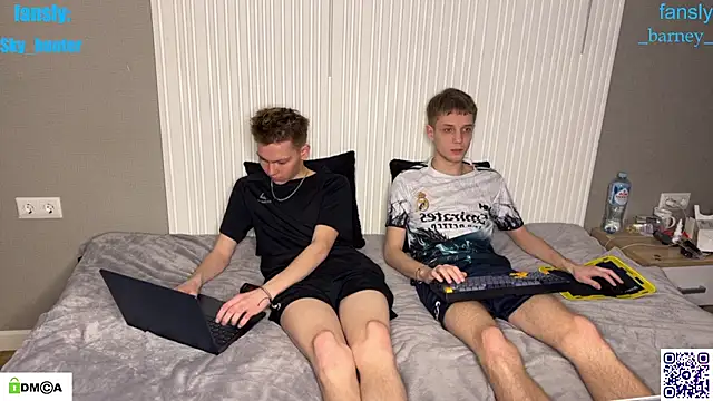 Eaton  online show from 11-28-25, 03:12