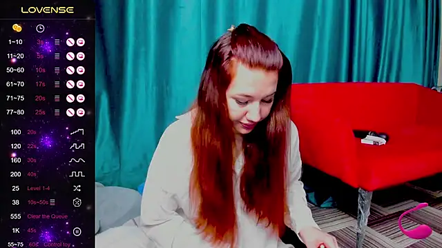 Snapshot of LillyLover_ chatting on 10-11-25, 12:44 LillyLover online show from 10-11-25, 12:44