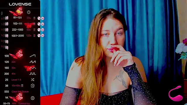 Snapshot of LillyLover_ chatting on 09-19-25, 12:47 LillyLover online show from 09-19-25, 12:47