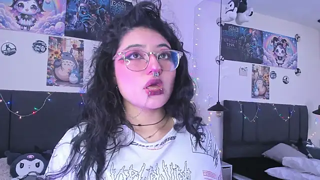 SabrinaV  online show from 03-11-26, 11:26