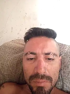 Lionardovssf35 online show from 12-20-25, 03:37