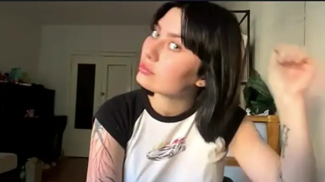 SeasonMezzenga online show from 09-22-25, 01:06