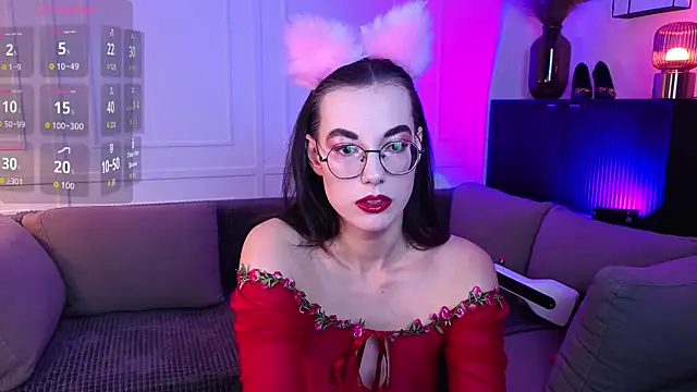 Snapshot of EmmaJakson chatting on 10-24-25, 03:44 EmmaJakson online show from 10-24-25, 03:44