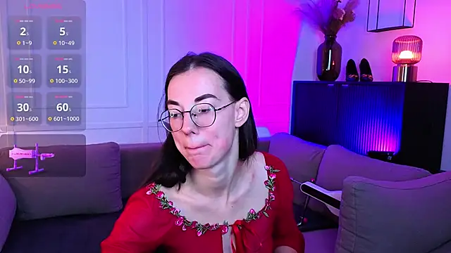 Snapshot of EmmaJakson chatting on 10-16-25, 04:59 EmmaJakson online show from 10-16-25, 04:59