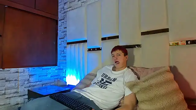 ANLLELOAndANGELA online show from 03-15-26, 04:03