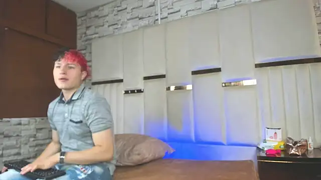 ANLLELOAndANGELA online show from 10-27-25, 08:32