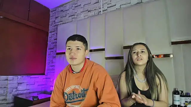 ANLLELOAndANGELA online show from 04-25-26, 05:10