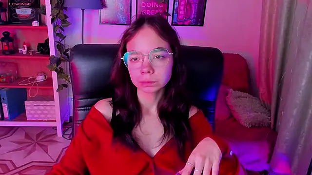 Snapshot of Elise_Noir chatting on 10-12-25, 03:35 Elise Noir online show from 10-12-25, 03:35