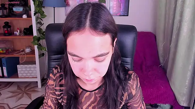 Snapshot of Elise_Noir chatting on 09-30-25, 03:51 Elise Noir online show from 09-30-25, 03:51