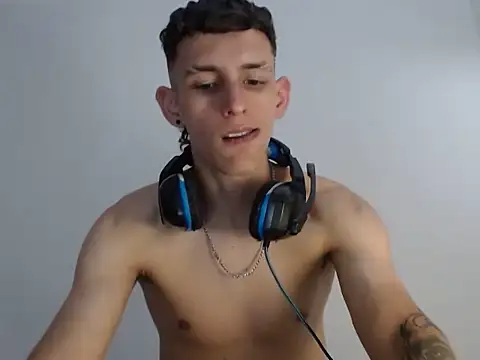 NicoFlame0907 online show from 03-01-26, 08:53