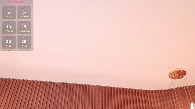 IrissBloom online show from 11-18-25, 07:06