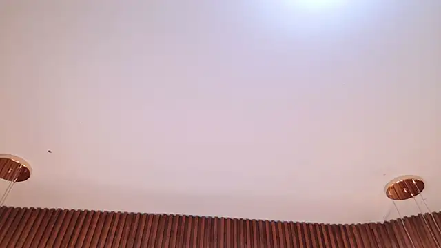 IrissBloom online show from 12-13-25, 08:04