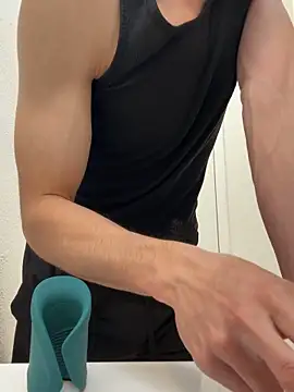 gymratforyouu online show from 11-11-25, 04:51