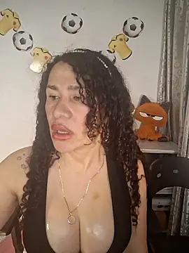 Snapshot of Lina_444 chatting on 06-25-26, 10:26 Lina 444 online show from 06-25-26, 10:26