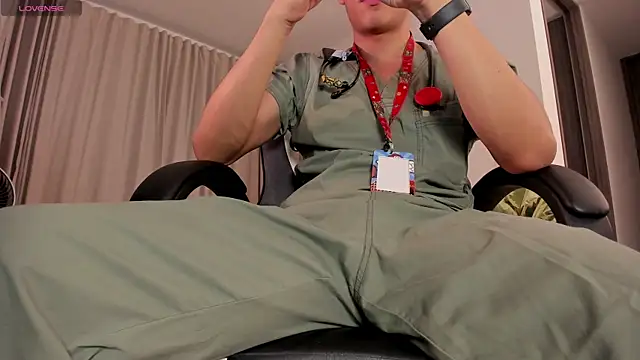 DarkLuster 22 online show from 11-01-25, 04:08