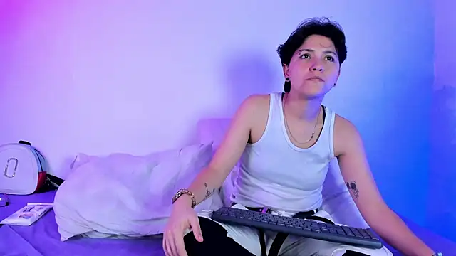 nicocoox online show from 12-20-25, 02:03