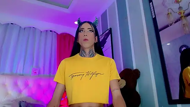 Julia Bulette1 online show from 04-07-26, 01:18