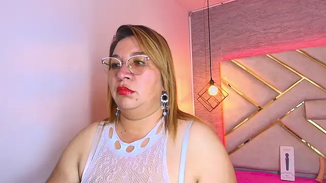 MaylinRosse  online show from 11-08-25, 07:28