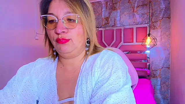 MaylinRosse  online show from 02-04-26, 07:09