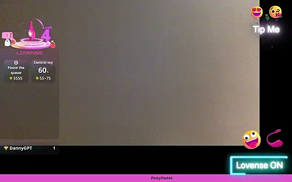 Snapshot of pinkybaby444 chatting on 10-05-25, 02:57 pinkybaby444 online show from 10-05-25, 02:57