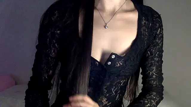 Snapshot of pinkybaby444 chatting on 10-22-25, 04:01 pinkybaby444 online show from 10-22-25, 04:01