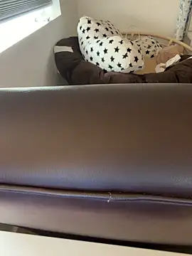 Snapshot of sw33th3art chatting on 01-05-26, 05:27 sw33th3art online show from 01-05-26, 05:27