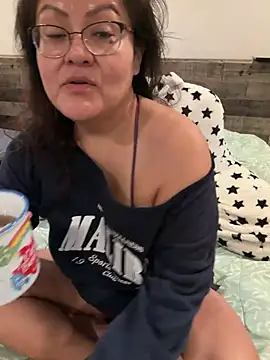 Snapshot of sw33th3art chatting on 01-11-26, 03:46 sw33th3art online show from 01-11-26, 03:46