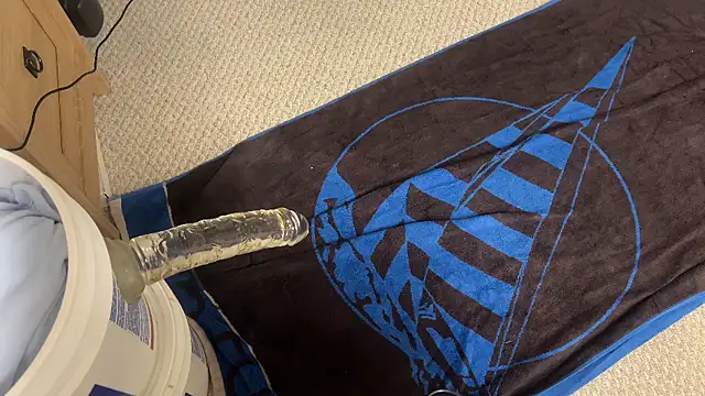 Doanything4you online show from 12-21-25, 05:14