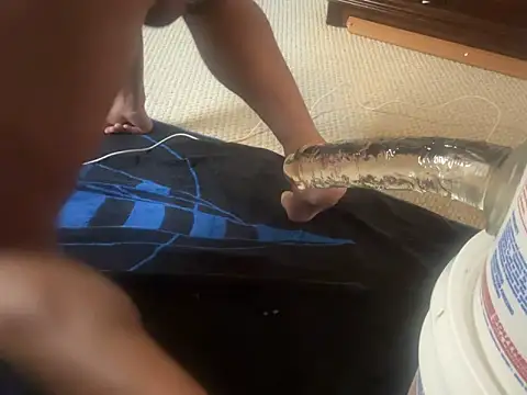 Snapshot of Doanything4you chatting on 10-25-25, 10:14 Doanything4you online show from 10-25-25, 10:14