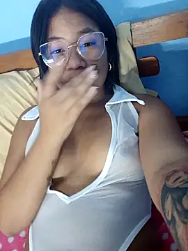 little onixx online show from 10-10-25, 11:11