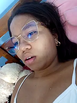 little onixx online show from 10-16-25, 01:08