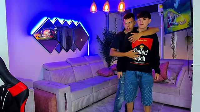 Houseofwarrios online show from 04-08-26, 05:31