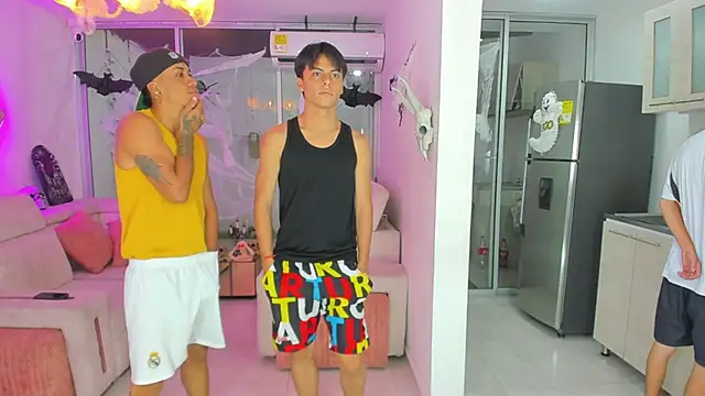 Houseofwarrios online show from 10-06-25, 05:41