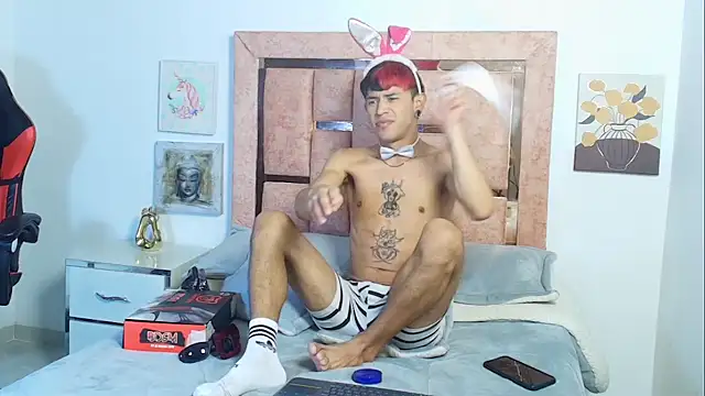 DemianSalvatore online show from 12-20-25, 08:22