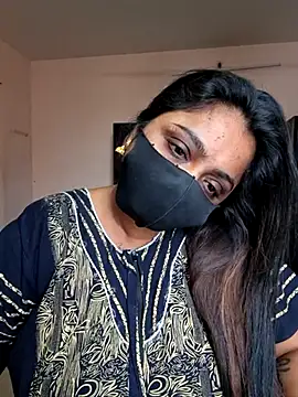 Snapshot of queendivya chatting on 06-24-26, 01:48 queendivya online show from 06-24-26, 01:48