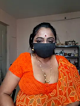Snapshot of queendivya chatting on 07-05-26, 03:11 queendivya online show from 07-05-26, 03:11