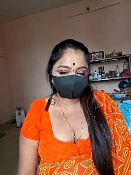 queendivya online show from 05-24-26, 09:42