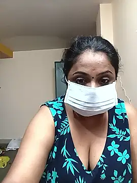 queendivya online show from 01-12-26, 02:24