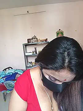 queendivya online show from 05-14-26, 05:37