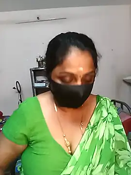queendivya online show from 04-23-26, 02:40