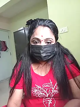 queendivya online show from 10-15-25, 03:27