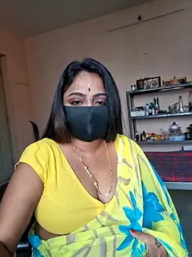 Snapshot of queendivya chatting on 06-03-26, 05:19 queendivya online show from 06-03-26, 05:19