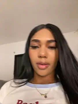 Savannahfisher online show from 03-18-26, 11:37