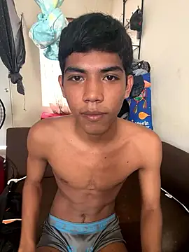 Snapshot of P4NT0J4 chatting on 01-13-26, 09:30 P4NT0J4 online show from 01-13-26, 09:30