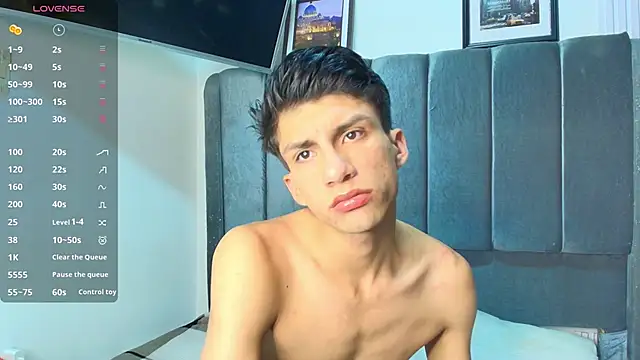 Erick Velveth online show from 03-24-26, 05:51