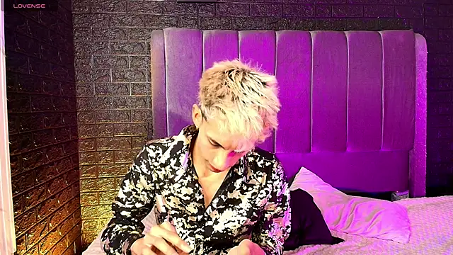 Erick Velveth online show from 11-07-25, 09:08