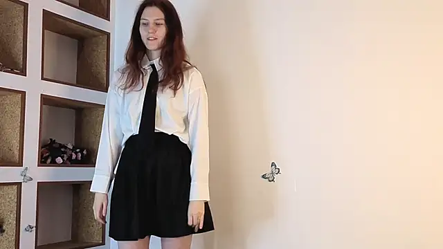 Snapshot of Little_rosy chatting on 09-20-25, 04:17 Little rosy online show from 09-20-25, 04:17