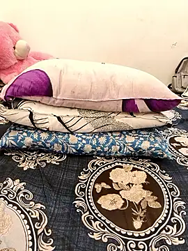 Sweets-jaanu online show from 11-13-25, 05:33