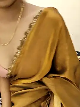 Snapshot of Sweets-jaanu chatting on 10-13-25, 08:49 Sweets-jaanu online show from 10-13-25, 08:49